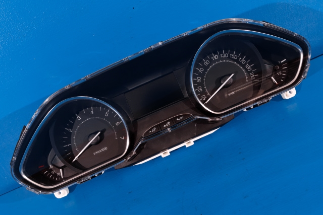 Instrumentpanel til Peugeot 208, 2012-2019 (Type I) (PEUGEOT|98 138688 80)