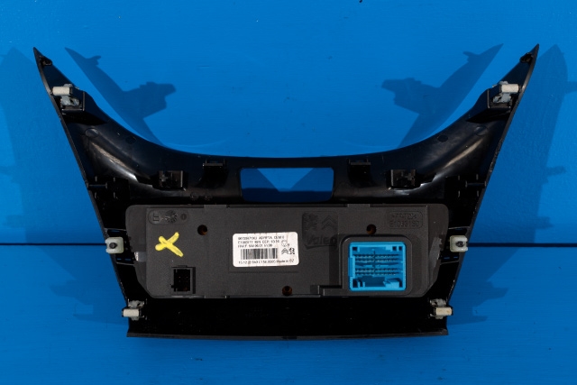 Varmeapparat betjening til Peugeot 208 2012-2019 (Type I)  (PEUGEOT|96 722471 XU|)