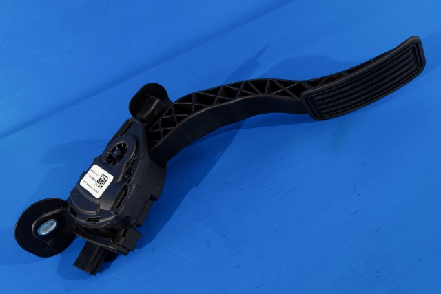 Pedal gass til Tesla Model S 2016-2021 (Fase 2) (HELLA|6PV 933 370-17|)