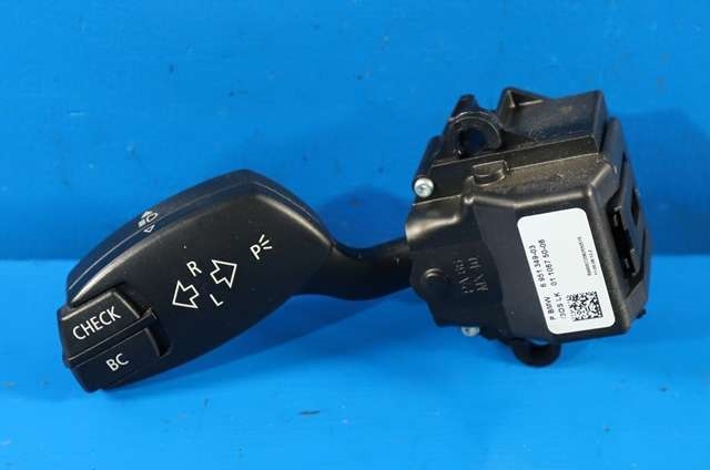 Bryter blink til BMW 5-Serie, 2003-2010 (E60/E61) (E60/E61) (LUK|01 1067 50-06)
