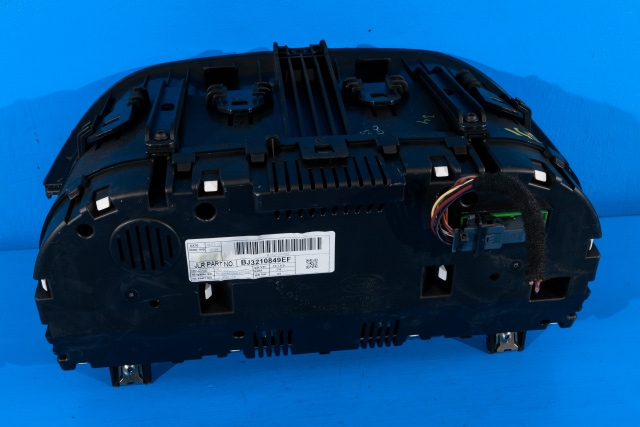Instrumentpanel til Land Rover Range Rover, Evoque 2011-2019 (Type I)  (LAND ROVER|BJ32-10849-EF|)