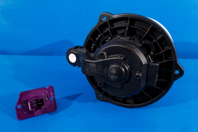 Varmeapparat motor til Kia Picanto 2017-->> (Type III)  (BOSCH|F 00S 3B2 562|)