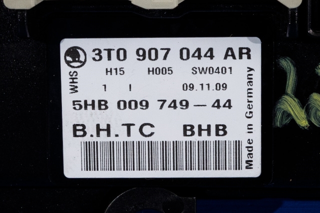 Varmeapparat betjening til Škoda Octavia 2009-2013 (Type II, Fase 2) (HELLA|5HB 009 749-44|3T0 907 044 AR|)