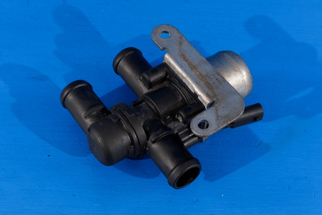 Sirkulasjonspumpe til Audi A3 2012-2016 (Type III, Fase 1) (VAG|5Q0 906 457 C|)