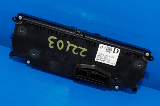 Varmeapparat betjening til Mazda 6 2015-2018 (Type III, Fase 2)  (GRM9-61-190 A|)