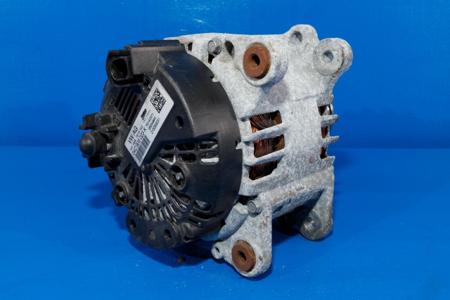 Dynamo til VW Golf VII 2012-2017 (Fase 1) (VALEO|TG14C071|04C 903 023 K. 14 VOLT - 140 AMP|)