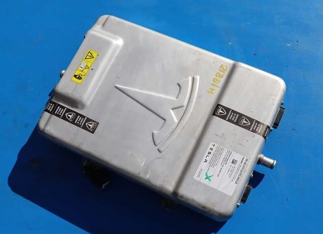 Batterilader (OBC - On Board Charger) til Tesla Model S 2013-2016 (Fase 1) (TESLA|1014963-00-B|)