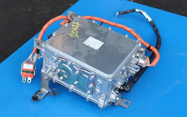 Batterilader (OBC - On Board Charger) til Mitsubishi Outlander, 2015-->> (Type III, Fase 2)  (MITSUBISHI|W005T70272)