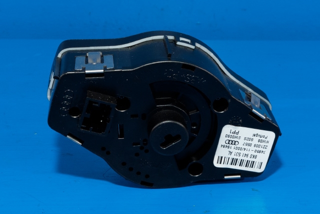 Bryter lys til Audi A4 2007-2014 (Type IV) (B8) (B8) (VAG|8K0 941 531 AL|)