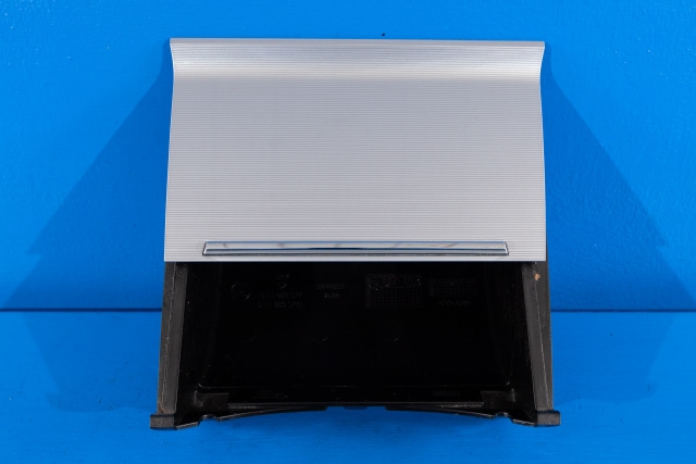 Dashbord myntrom til Škoda Octavia 2013-2016 (Type III, Fase 1) (VAG|5E1 863 077|)