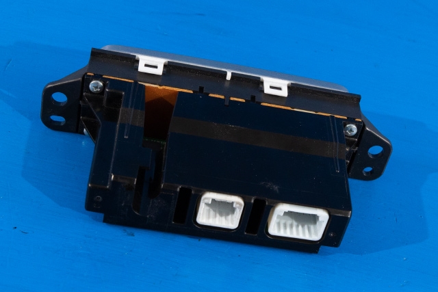 Bilstereo diverse til Nissan Leaf 2011-2017 (Type I)  (NISSAN|210490-3NA0B|)
