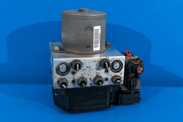 ABS sentral til VW Tiguan, 2011-2016 (Type I, Fase 2) (VAG|5N0 614 109 BN)
