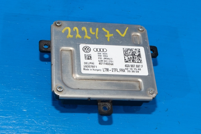 Styreenhet lys (LCM - Light Control Module) til VW Passat 2015-2019 (Fase 1) (B8) (B8) (VAG|4G0 907 697 F|)