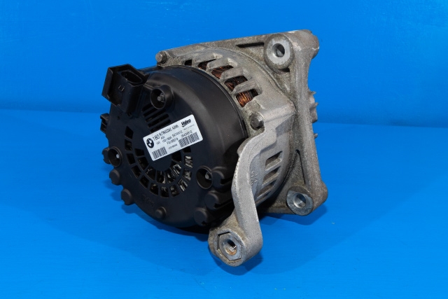 Dynamo diesel til BMW X1 2009-2015 (E84) (E84) (VALEO|FG18S019|7 802 261. 14 VOLT - 180 AMP|)