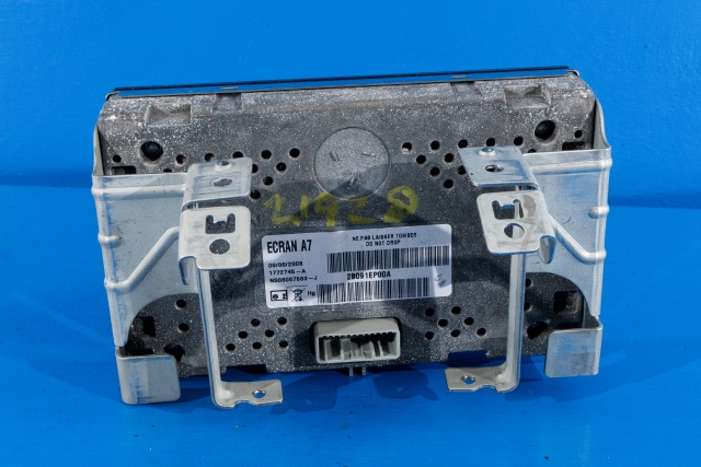 Bilstereo navigasjon skjerm til Nissan Qashqai 2007-2010 (Type I, Fase 1) (NISSAN|28091-EP00A|)