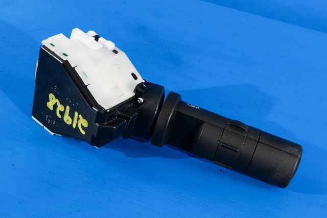 Bryter blink til Nissan Qashqai 2007-2010 (Type I, Fase 1)