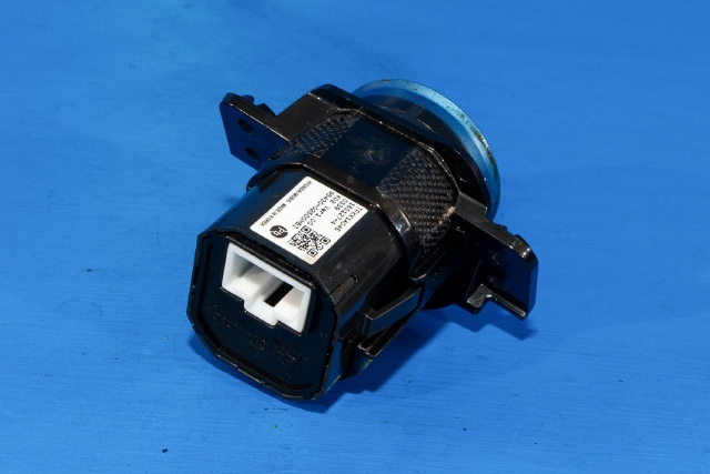 Bryter start/stopp til Hyundai Ioniq Hybrid 2016-2019 (Fase 1)  (HYUNDAI|95430-G2500|)