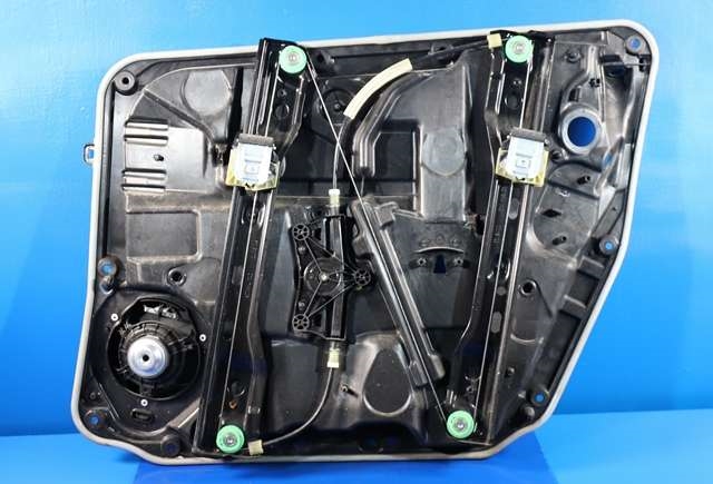 Ruteheis venstre foran til Mercedes B-Klasse, electric drive 2014-2018 (W242) (W242) (MERCEDES|A 246 906 51 00|)