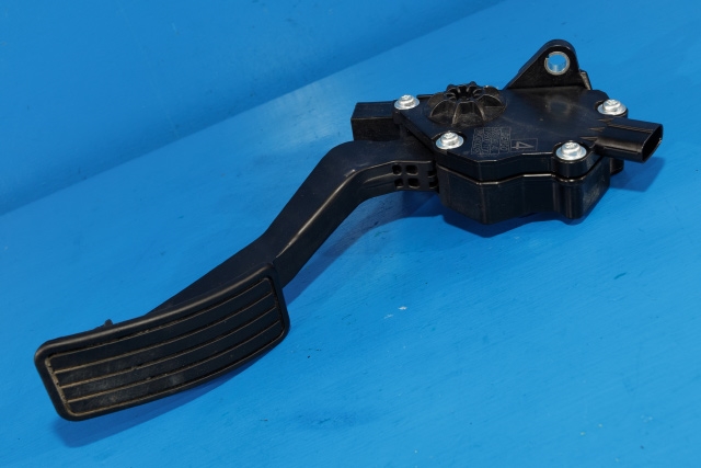 Pedal gass til Subaru Impreza, 2008-2012 (Type III) (DENSO|198800-7120)
