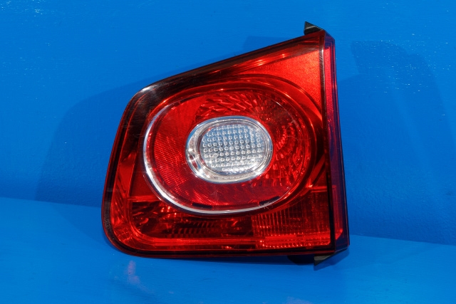 Baklykt høyre indre til VW Tiguan 2007-2011 (Type I, Fase 1) (VAG|5N0 945 094 B|)
