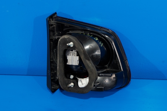 Baklykt høyre indre til VW Tiguan 2007-2011 (Type I, Fase 1) (VAG|5N0 945 094 B|)