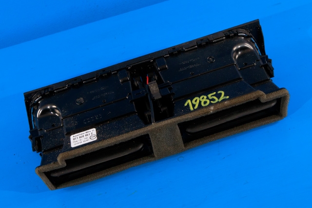 Dashbord friskluftdyse midtkonsoll til Audi A4 2007-2014 (Type IV) (B8) (B8) (VAG|8T1 820 951 C|)