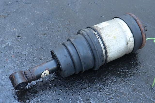 Fjærbein venstre bak til Land Rover Range Rover Sport 2005-2013 (LAND ROVER|PPD501100|)