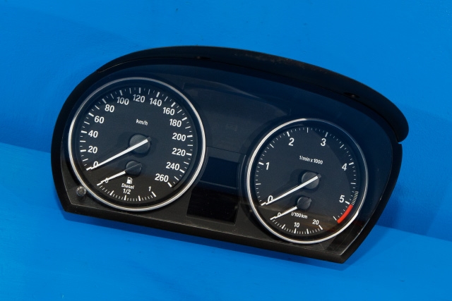 Instrumentpanel til BMW X1, 2009-2015 (E84) (E84) (BMW|9 187 369)