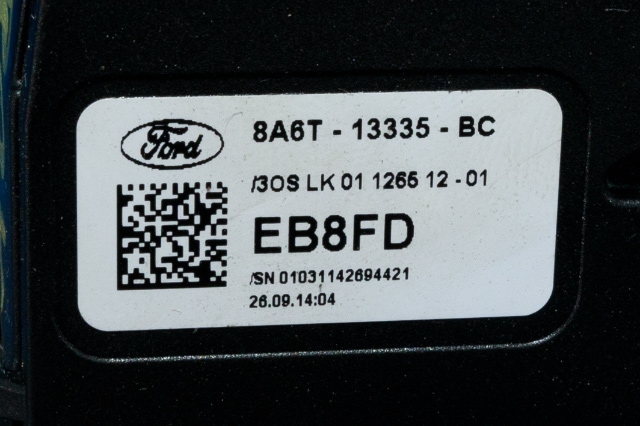 Bryter blink til Ford Fiesta 2013-2017 (Type VI, Fase 2)  (FORD|8A6T-13335-BC|)