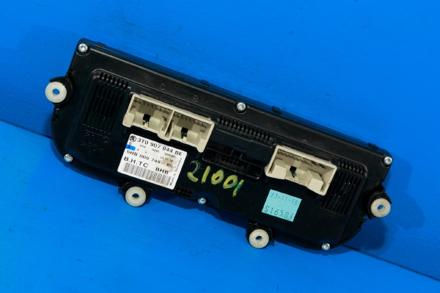 Varmeapparat betjening til Škoda Superb 2008-2015 (Type II)  (HELLA|5HB 009 749-65|3T0 907 044 BE|)