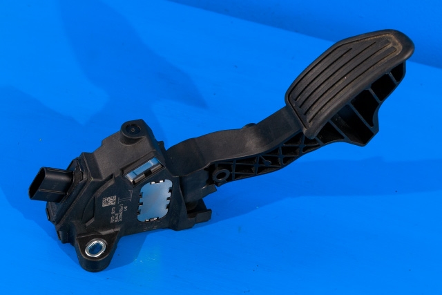 Pedal gass til Toyota Yaris, 2014-2020 (Type III, Fase 2) (TOYOTA|78110-0D110)