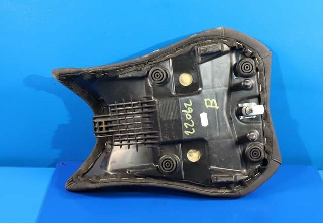 MC, Sal/sete, fremre til MC Yamaha YZF-R125 2014-2018  