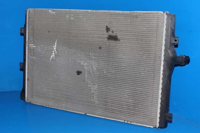Radiator (manuell gir) til VW Passat 2011-2015 (B7) (B7) (VAG|3AA 121 253|)