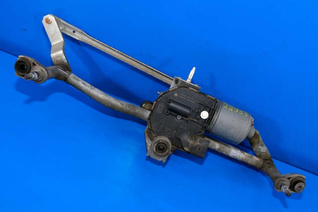 Viskermotor frontrute komplett m/overføring til VW Touran, 2010-2015 (Type I, Fase 3)  (BOSCH|1 397 220 656)