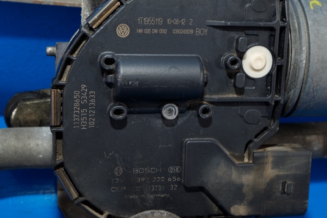 Viskermotor frontrute komplett m/overføring til VW Touran 2010-2015 (Type I, Fase 3)  (BOSCH|1 397 220 656|1T1 955 119|)