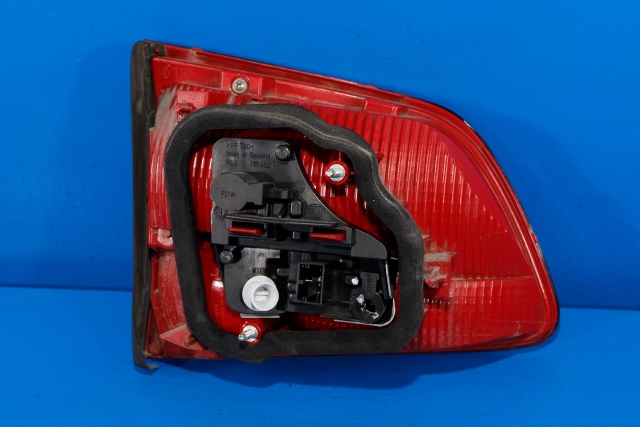 Baklykt høyre indre til VW Touran 2010-2015 (Type I, Fase 3) (VAG|1T0 945 094|)