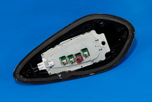 Antenne navigasjon til BMW X5 2013-2018 (F15) (F15) (BMW|9 350 089|)