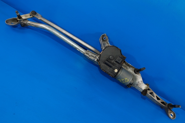 Viskermotor frontrute komplett m/overføring til Mercedes E-Klasse 2009-2013 (Fase 1) (W212) (W212) (BOSCH|1 397 220 666|)