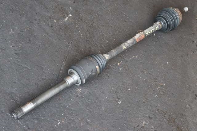 Drivaksel høyre foran, diesel/automat til Mercedes ML, 2005-2011 (W164) (W164) 