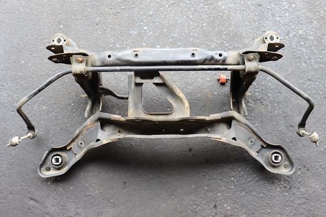 Travers bak til Volvo V60/V60 CC 2013-2018 (Type I, Fase 2)