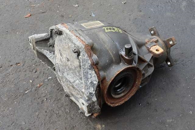 Kardang klokke bak til Mercedes E-Klasse 2009-2013 (Fase 1) (W212) (W212) (MERCEDES|212 350 92 03|)