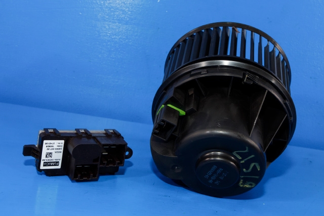 Varmeapparat motor til Ford Transit Connect 2018-->> Type II, Fase 2 (FORD|AV6N-18456-AA|)