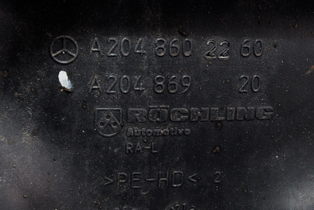 Spylertank foran til Mercedes E-Klasse 2009-2013 (Fase 1) (W212) (W212) (MERCEDES|A 204 860 22 60|)