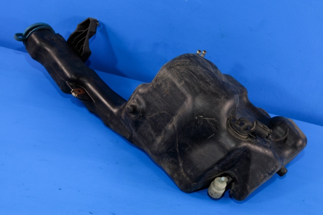 Spylertank foran til Mercedes E-Klasse 2009-2013 (Fase 1) (W212) (W212) (MERCEDES|A 204 860 22 60|)