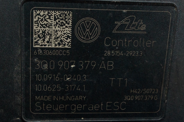 ABS sentral til VW Passat 2015-2019 (Fase 1) (B8) (B8) (VAG|3Q0 614 517 AB|3Q0 907 379 AB|)