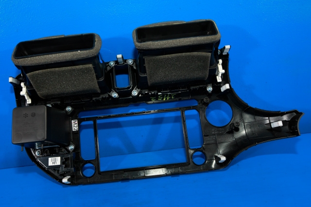 Dashbord friskluftdyse midtkonsoll til Kia Rio 2011-2017 Type III (KIA|84740-1W325|)