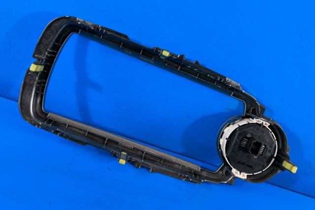 Bryter nødblink til Toyota Yaris 2012-2014 (Type III, Fase 1) (TOYOTA|83950-0D050-A|)