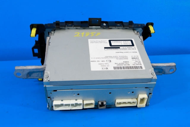 Bilstereo til Toyota Yaris 2012-2014 (Type III, Fase 1) (TOYOTA|86120-0D640|)