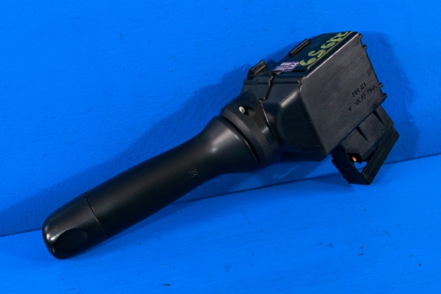 Bryter visker til Toyota Yaris 2012-2014 (Type III, Fase 1) (TOYOTA|17F904-0D180|)