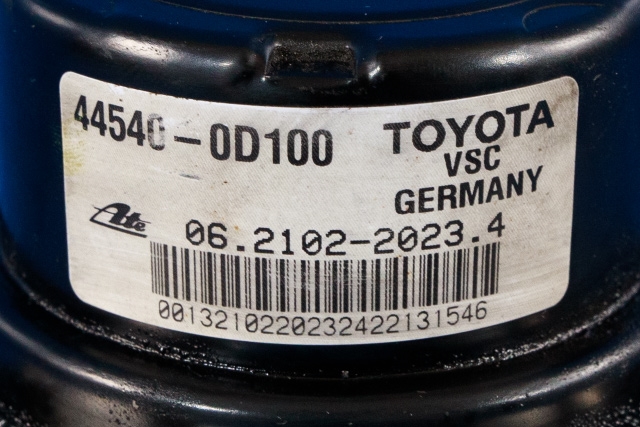 ABS sentral til Toyota Yaris 2012-2014 (Type III, Fase 1)  (TOYOTA|44540-0D100|)
